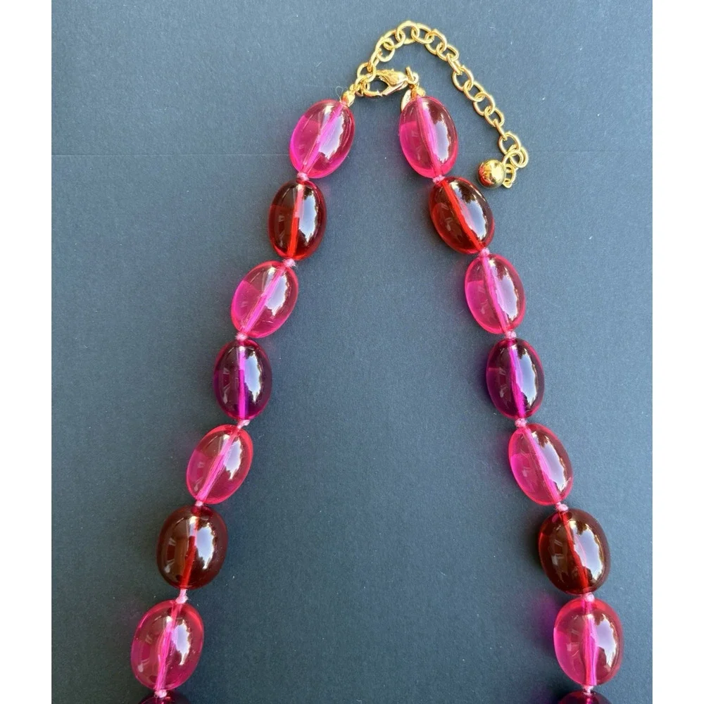Vintage Joan Rivers‎ Pink Red Purple Acrylic Lucite Beaded Knotted Necklace 24